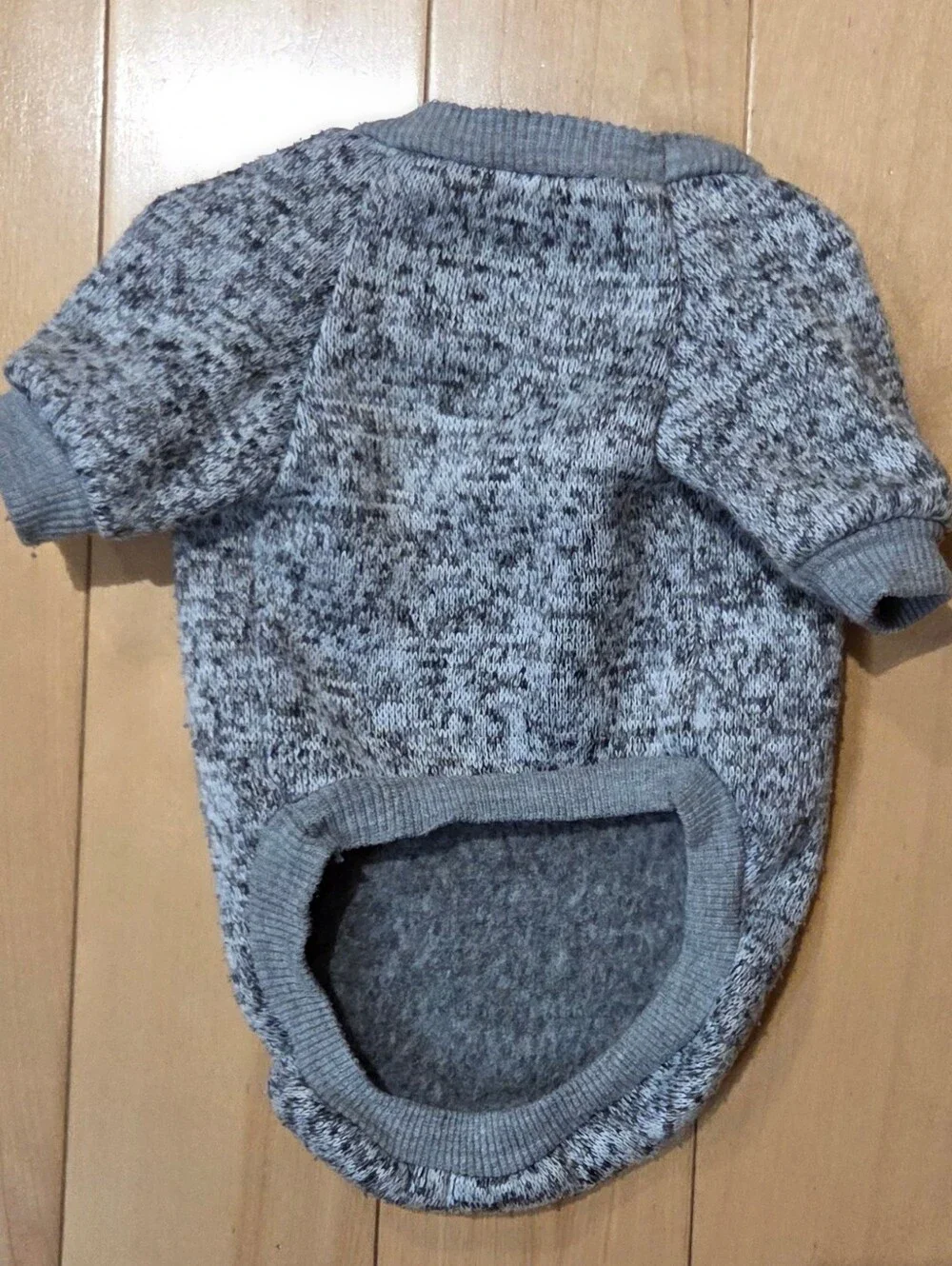 CLASSIC Gray Dog Sweater (S)